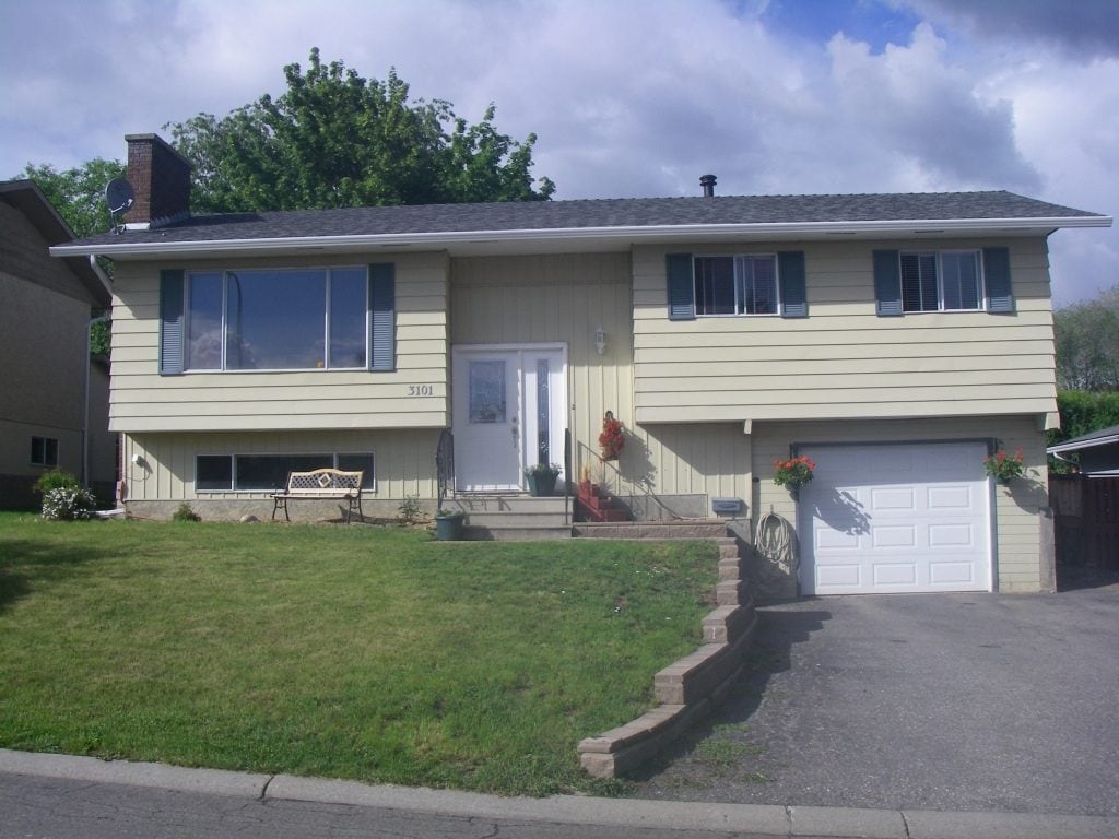 You'll love the open concept kitchen in this nicely updated East Hill home for sale at 3101 11th Street in Vernon BC, listed by John Deak of Royal LaPage.