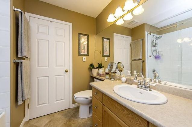 Ensuite Bathroom Vernon 3 bed 2.5 bath townhome for sale in vernon bc Ensuite Bathroom Vernon 3 bed 2.5 bath townhome for sale in vernon bc