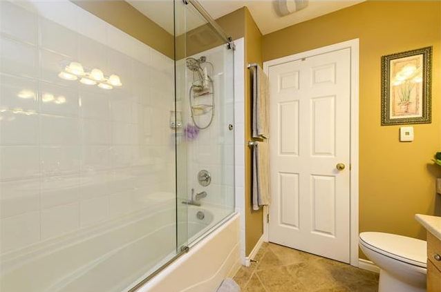 Ensuite Bathroom Vernon 3 bed 2.5 bath townhome for sale in vernon bc Ensuite Bathroom Vernon 3 bed 2.5 bath townhome for sale in vernon bc