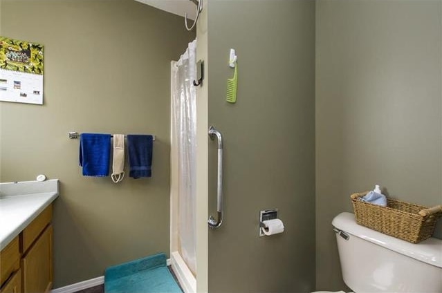 Ensuite Bathroom Vernon 4 bed 3 bath east hill home for sale vernon bc Ensuite Bathroom Vernon 4 bed 3 bath east hill home for sale vernon bc