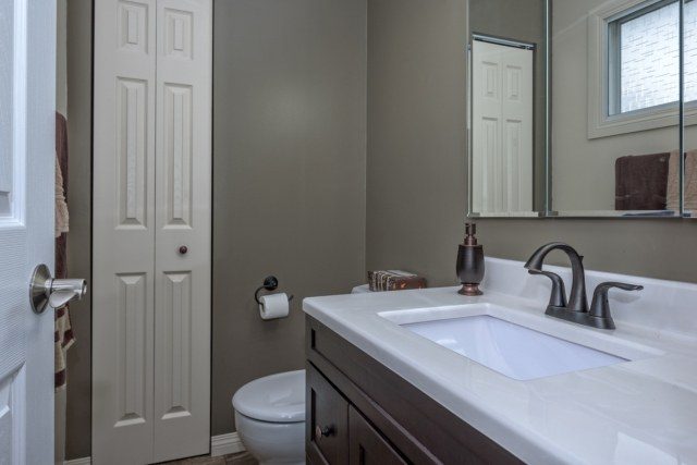Ensuite Bathroom Vernon 4 bedroom 3 bath east hill home for sale in vernon bc Ensuite Bathroom Vernon 4 bedroom 3 bath east hill home for sale in vernon bc