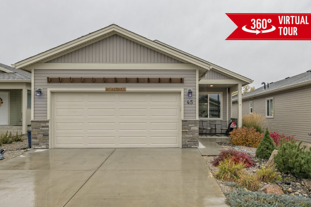 Welcome to #45 2100 55 Avenue, Vernon BC