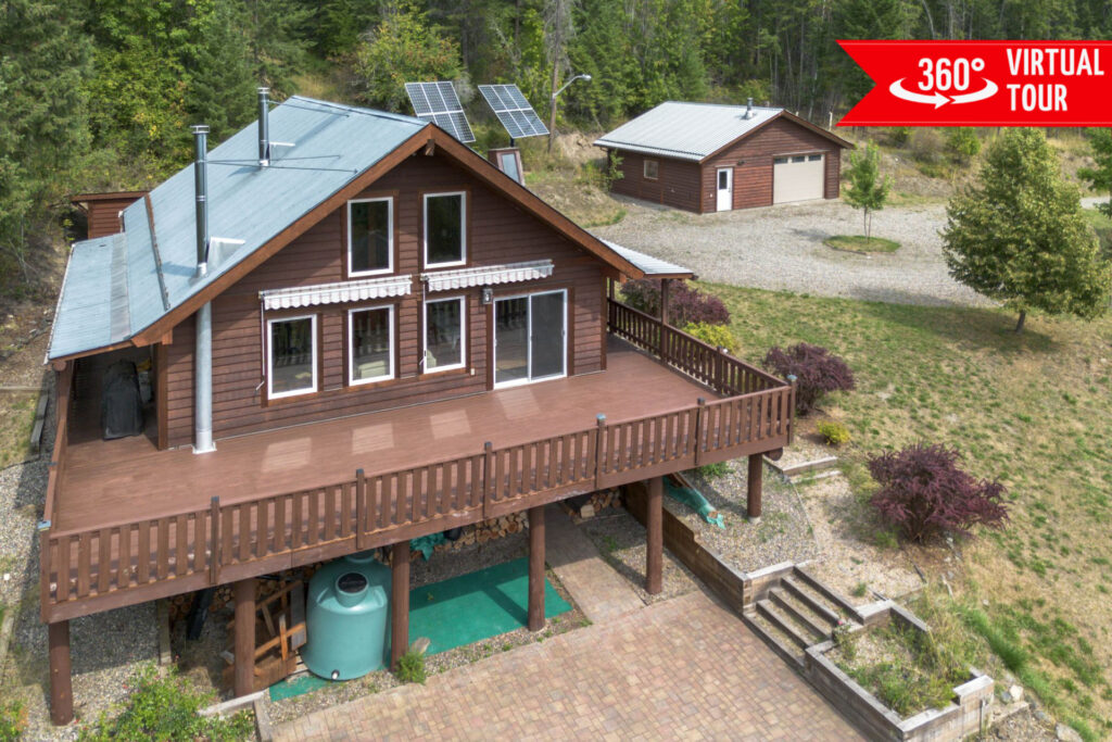 Welcome to 27 Pine Rd, Cherryville BC